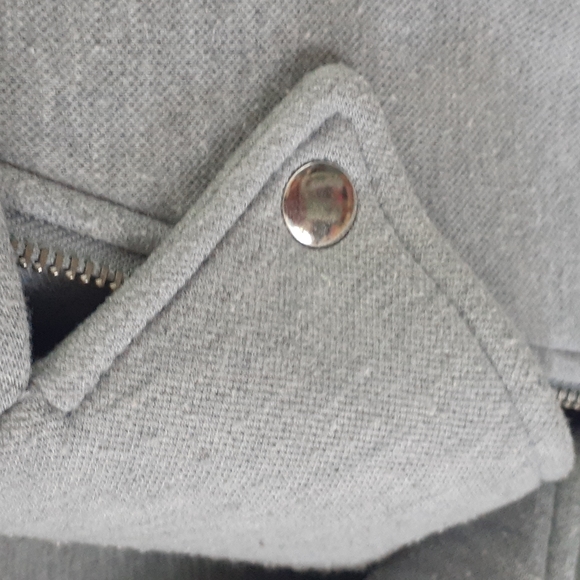 Old navy jacket gray lots of zippers size S perfect condition Fall winter - Picture 6 of 12